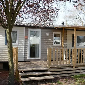 Camping Domaine Des Iscles 25, La Roque-d'Antheron